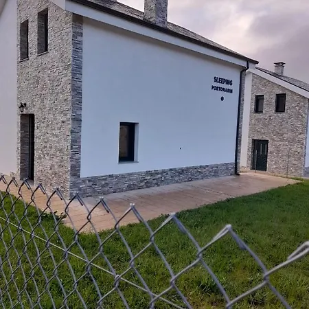 Maison d'hôtes Sleeping 1 *