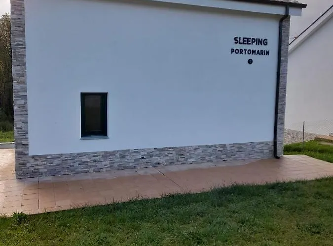 Sleeping 1 بيت ضيافة